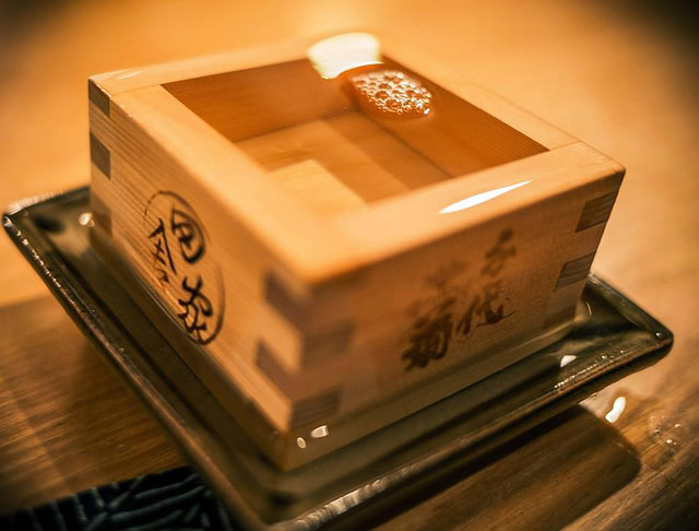 Cách thưởng thức rượu Sake 