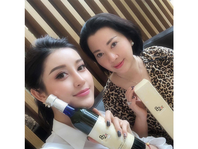 Á hậu Huyền My và mẹ rất yêu thích 82x