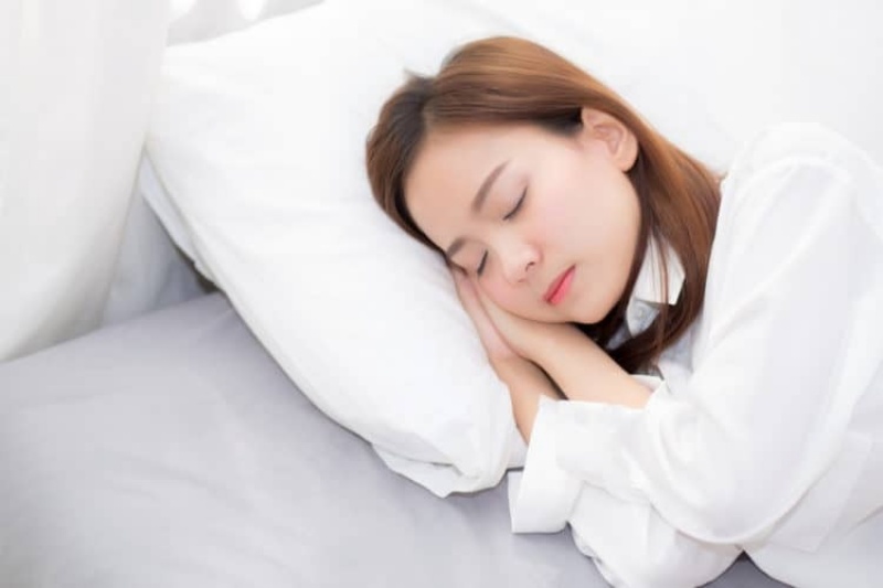 Ngủ đủ giấc và kiểm soát căng thẳng