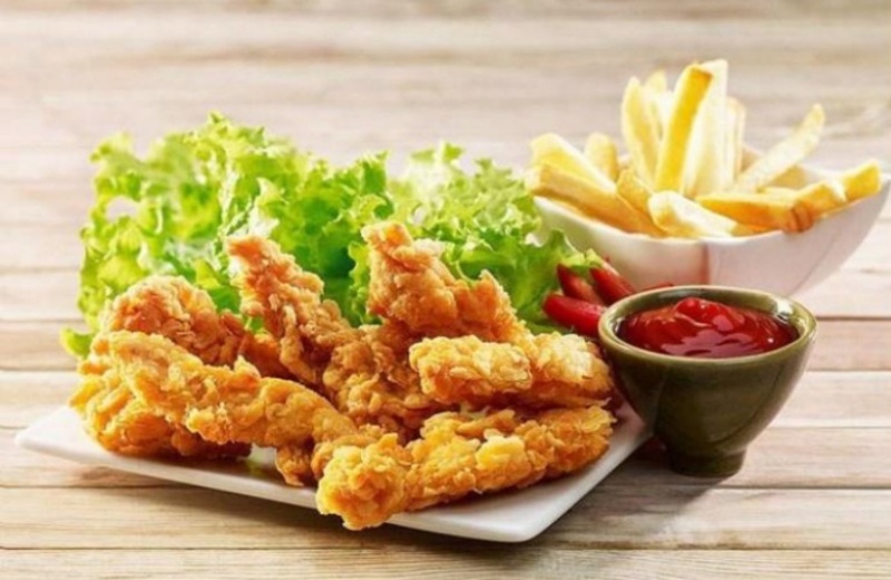 Đồ ăn nhiều dầu mỡ và chất béo không tốt cho người bệnh