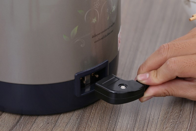 Dây điện có định bằng nam châm