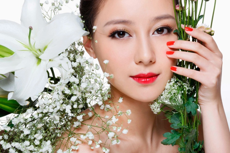Dụng cụ trang điểm của bạn