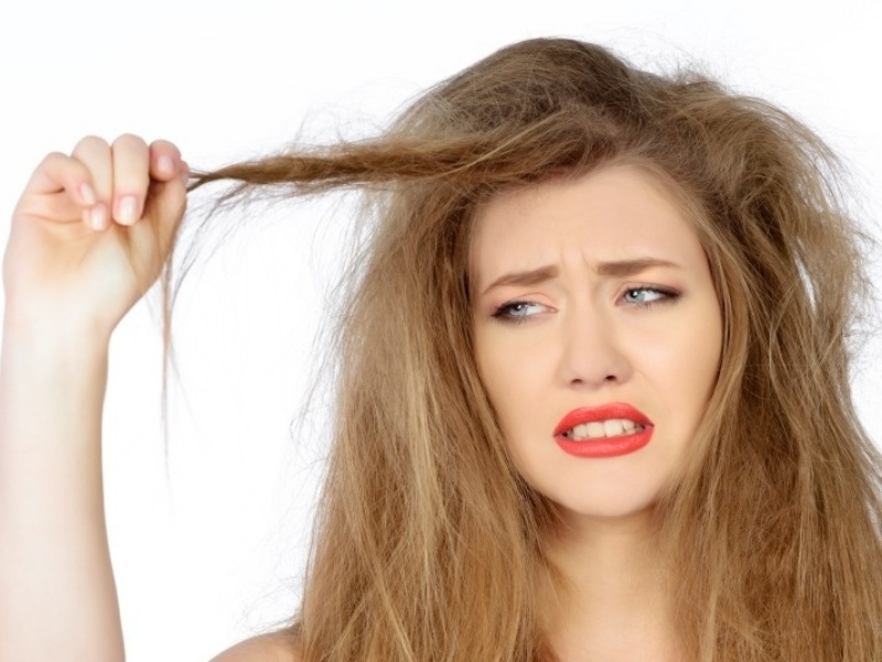 Bảo vệ để tóc không còn bị chẻ ngọn, khô xơ