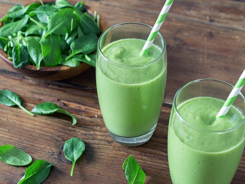 Smoothie rau chân vịt