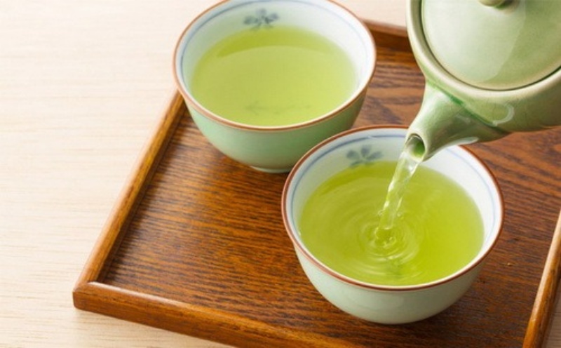 Bí quyết trẻ lâu của phụ nữ Nhật – uống nước trà xanh mỗi ngày
