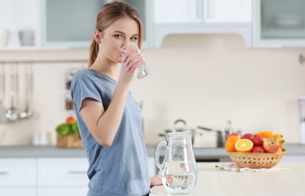 Uống nước trước khi ăn