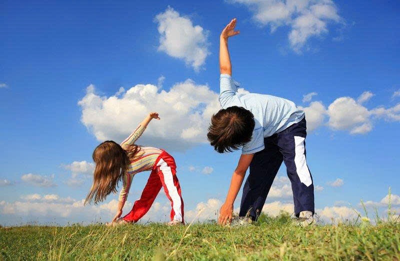 Cách cải thiện chiều cao cho trẻ - Khuyến khích trẻ tập thể dục