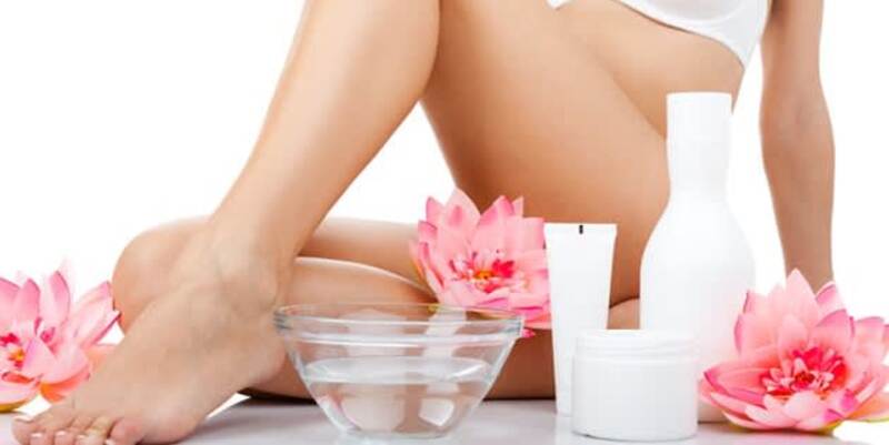 Việc có nên dùng nước hoa vùng kín không còn tùy thuộc vào từng sản phẩm và cách sử dụng