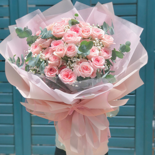 Tặng nàng bó hoa tươi