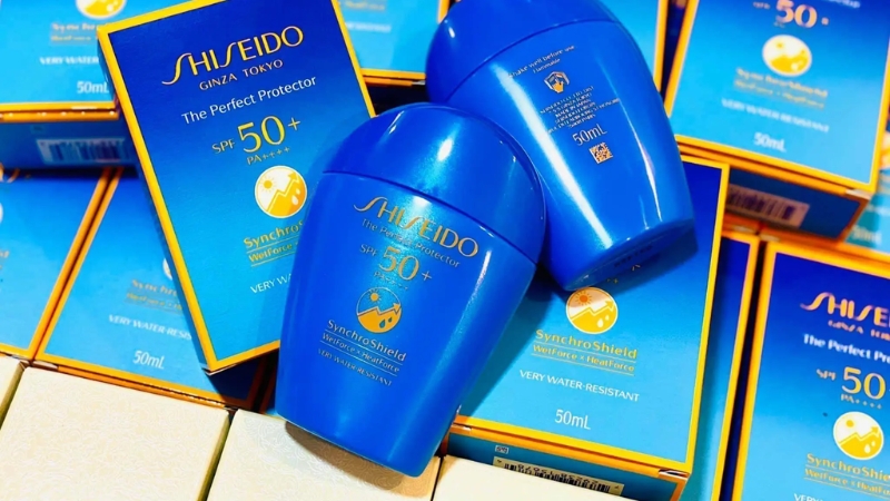 Kem chống nắng Shiseido The Perfect Protector đã được cải tiến với phiên bản mới, trong đó hơn 50% thành phần được tăng cường dưỡng ẩm