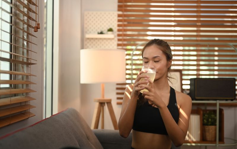 Sử dụng collagen đều đặn để thấy rõ sự thay đổi của làn da.