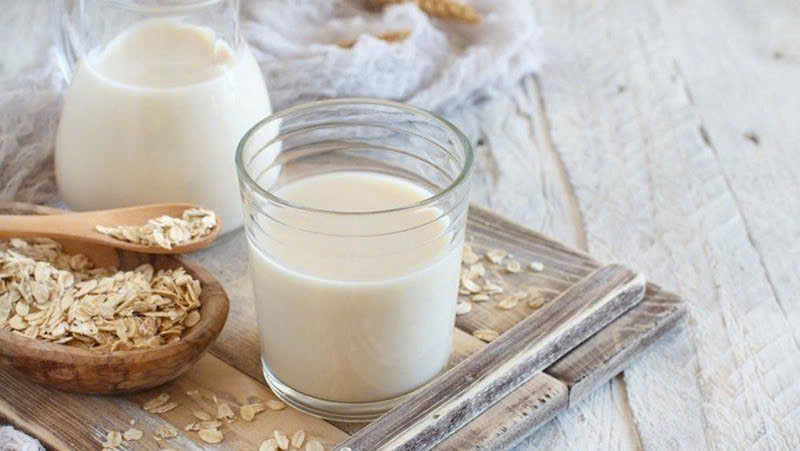 Chữa nám sau sinh bằng sữa mẹ với bột yến mạch