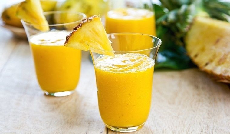 Nước ép dứa là một lựa chọn tuyệt vời để bổ sung vào chế độ ăn uống
