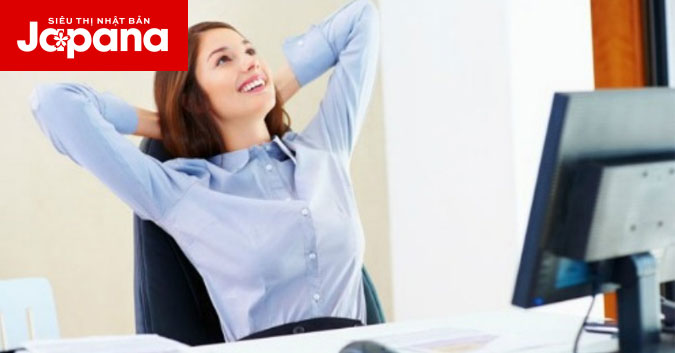 Bật mí 4 cách chống lão hóa cho chị em văn phòng