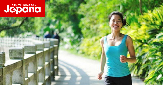 8 thói quen gây hại cho sức khỏe và khiến làn da già nua chảy xệ chị em cần bỏ ngay