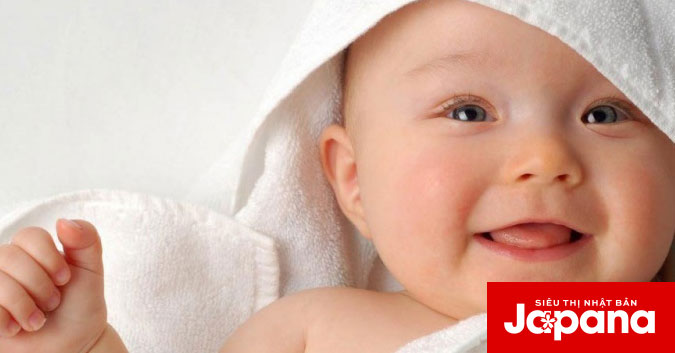 Những thực phẩm trẻ nên và không nên ăn khi bị đi ngoài