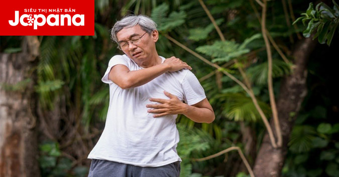 Mách bạn cách giảm đau nhức xương khớp khi trời lạnh