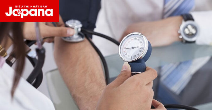5 triệu chứng suy tim do huyết áp cao