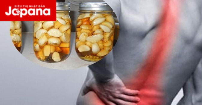 Mách bạn sử dụng tỏi để trị các chứng bệnh xương khớp