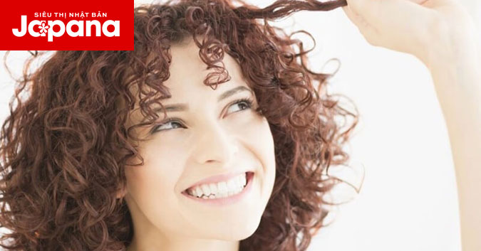 Mách bạn 6 bí quyết chăm tóc mái tóc xoăn