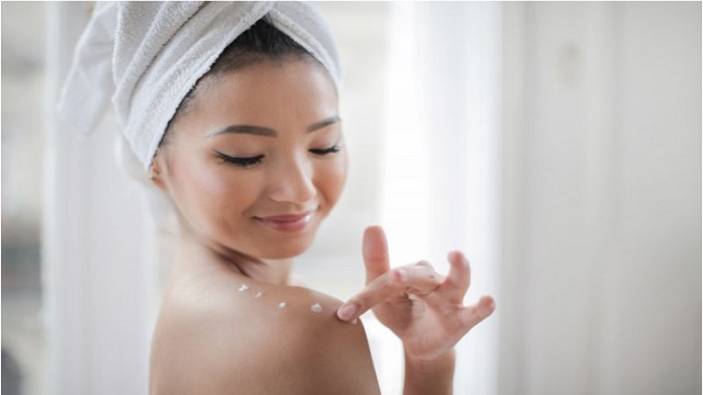 4 lưu ý không thể bỏ qua khi sử dụng kem dưỡng trị thâm nám