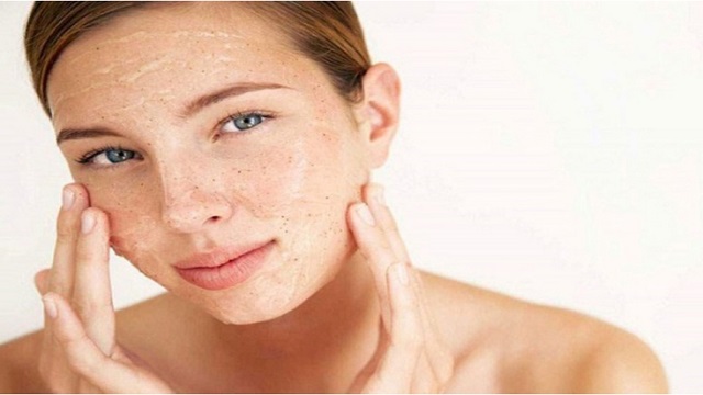 Những sai lầm khi tẩy tế bào chết có thể gây hại cho làn da của bạn