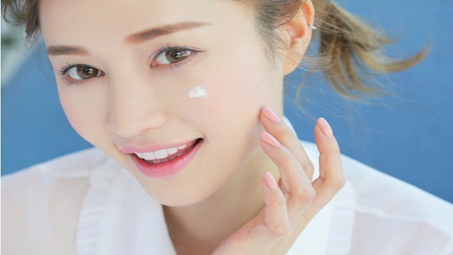 Mẹo chăm sóc da dầu sau khi trị mụn