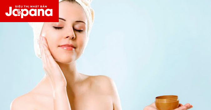 Bạn đã biết cách dưỡng ẩm da mặt vào buổi sáng hay chưa?