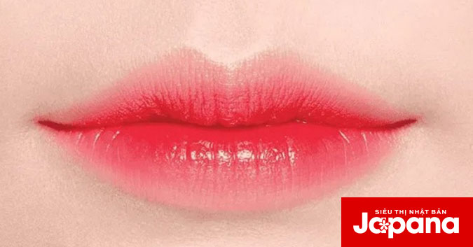 Chị em có làn môi thâm nên dùng son gì để sáng da và sang chảnh?