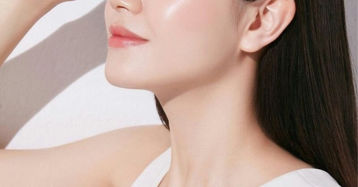 Phụ Nữ Sau 25 Tuổi Nên Uống Thực Phẩm Chức Năng Gì?