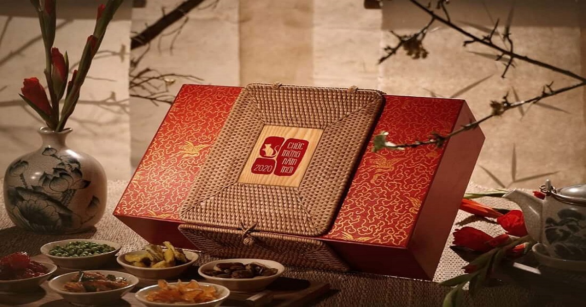 Tết tặng quà gì cho sếp nữ? 7 món quà sang trọng, ấn tượng biếu sếp