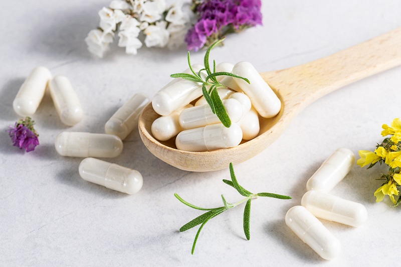 Nên uống Viên trắng da hay Collagen thì tốt hơn?
