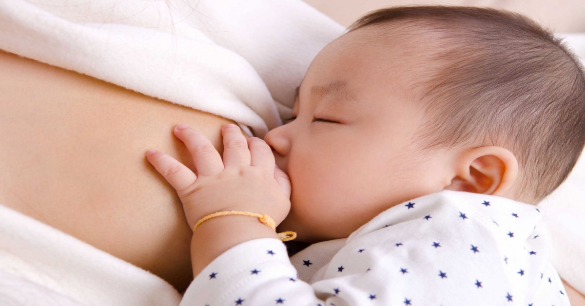 Làm thế nào để con không khóc khi cai sữa?