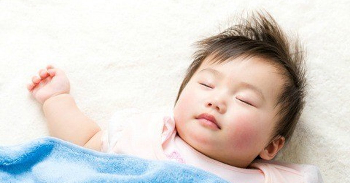 Cách giúp trẻ sơ sinh ngủ ngon sâu giấc: Mẹ nhàn, con khỏe
