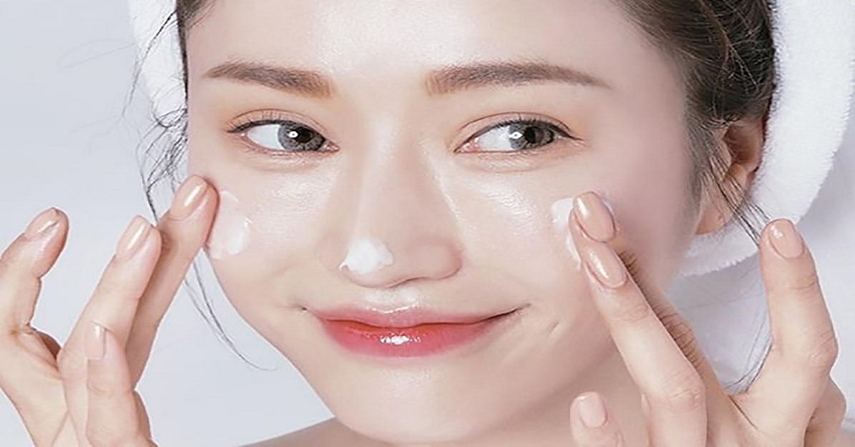 Phụ nữ tuổi 37 nên dùng kem dưỡng da gì tốt nhất?
