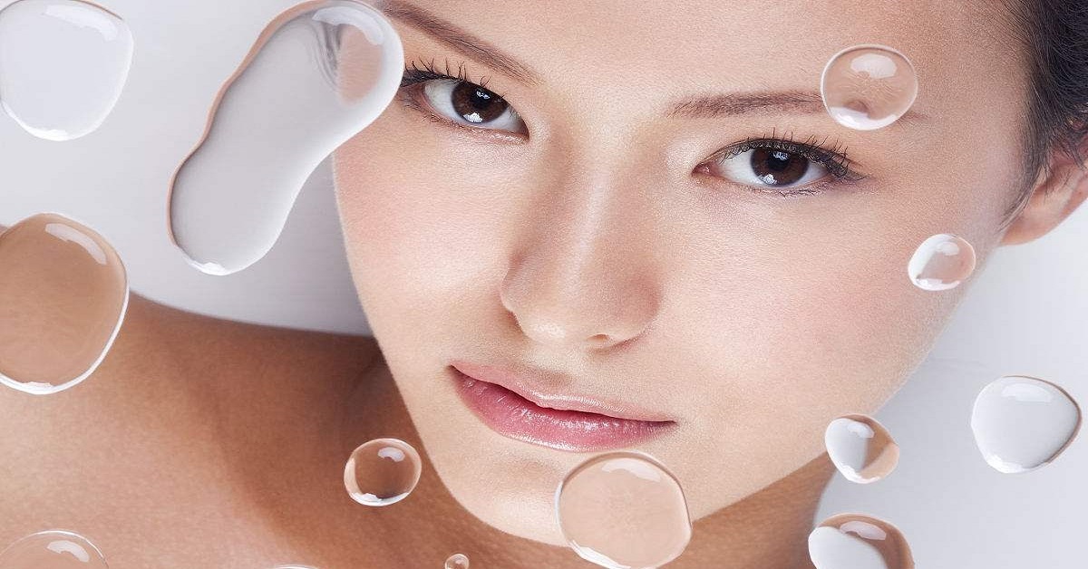 Bôi vitamin C bao lâu thì bôi kem dưỡng da để hiệu quả?