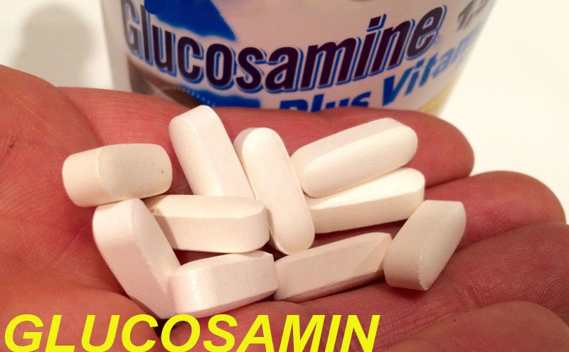 Giải đáp: Glucosamine uống sáng hay tối tốt hơn?