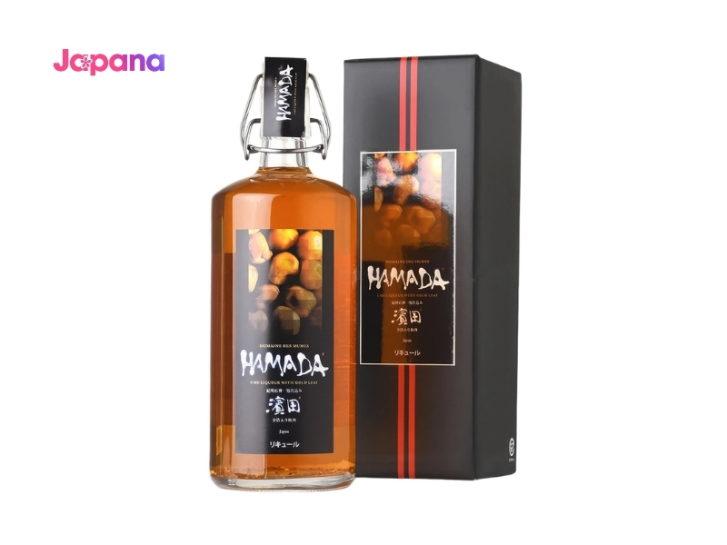 Tamanohikari Hamada Ume Liqueur with Gold Leaf