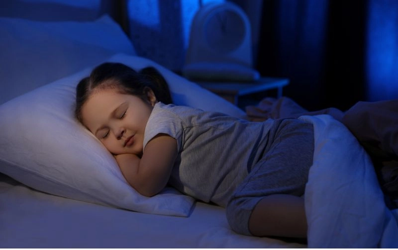 Đâu là khung giờ ngủ tăng chiều cao? Bí quyết để trẻ ngủ ngon